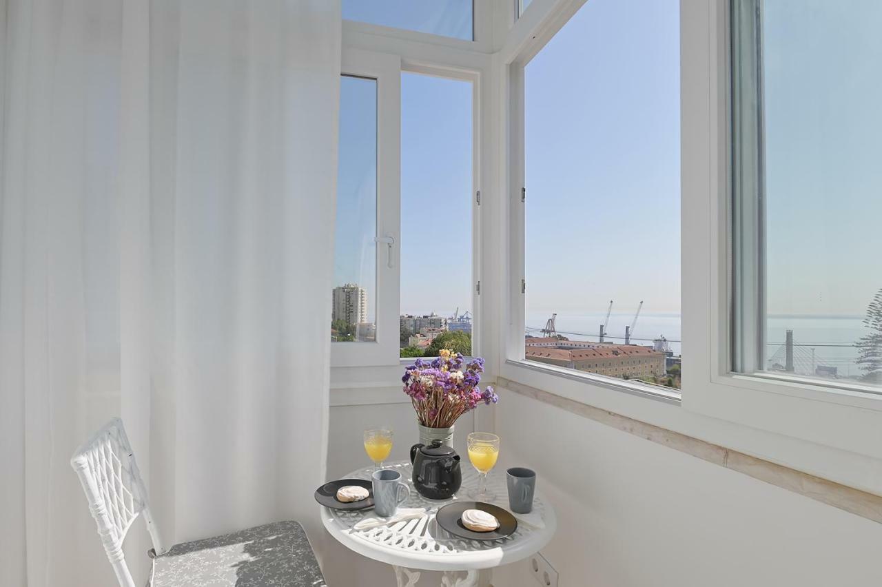 Apartment Myplacelisbon - Tagides River View